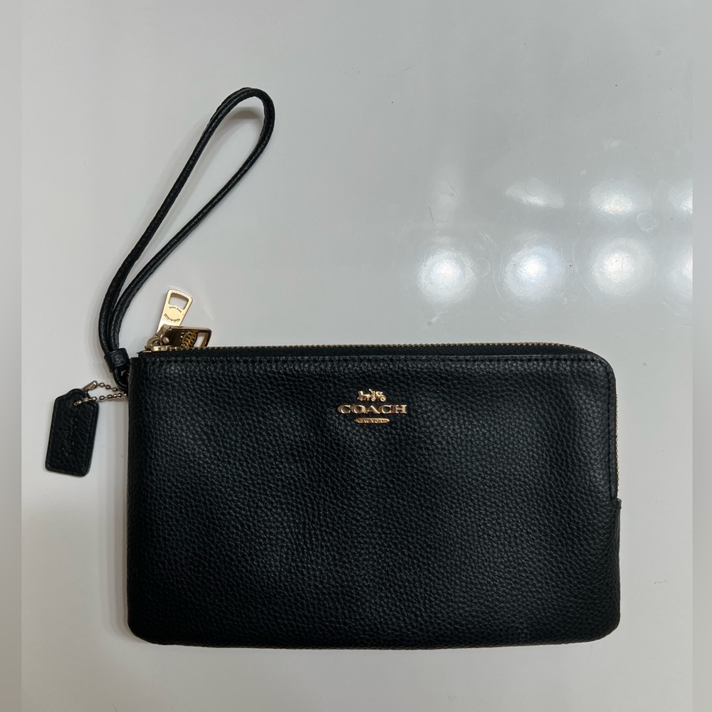 Coach Black Double Corner Zipper Pebbled Leather Wristlet - Picture 2 of 13